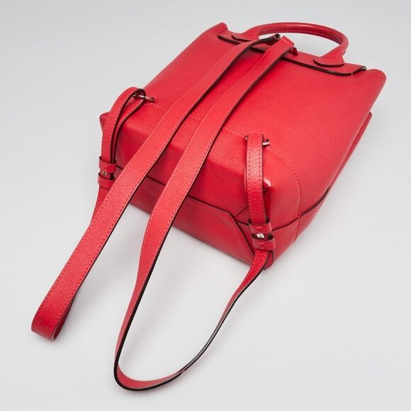 Louis Vuitton Poppy Leather Lockme Backpack - Picture 3 of 12